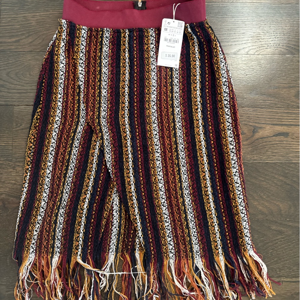 Zara Skirt NWT